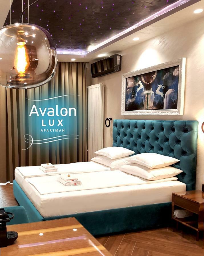 Avalon Lux Studio Apartment Нови Сад Екстериор снимка