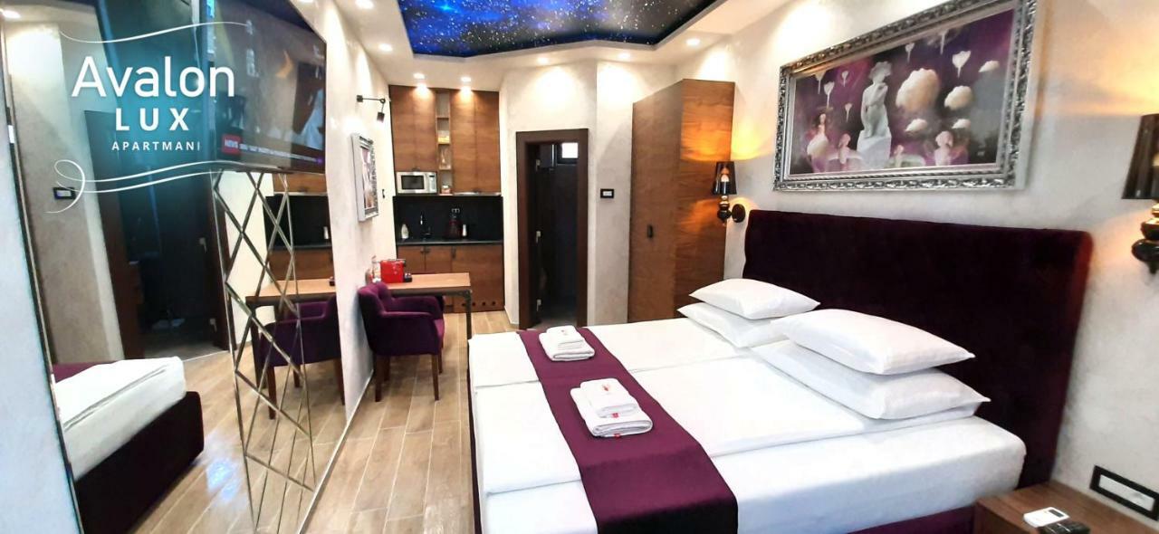 Avalon Lux Studio Apartment Нови Сад Екстериор снимка
