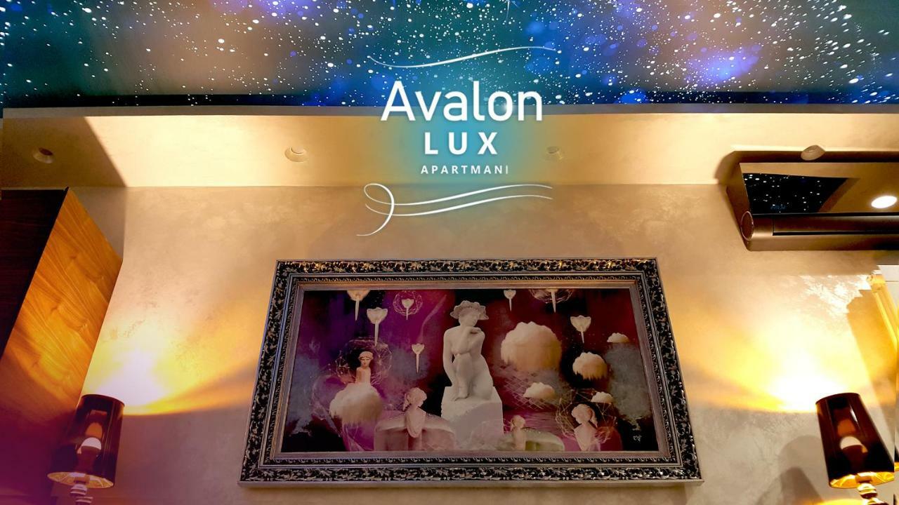 Avalon Lux Studio Apartment Нови Сад Екстериор снимка