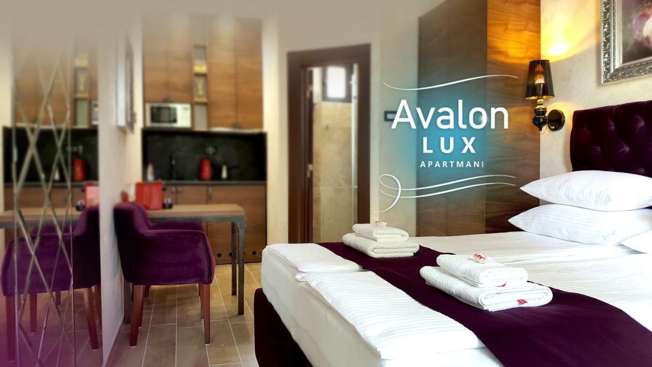 Avalon Lux Studio Apartment Нови Сад Екстериор снимка